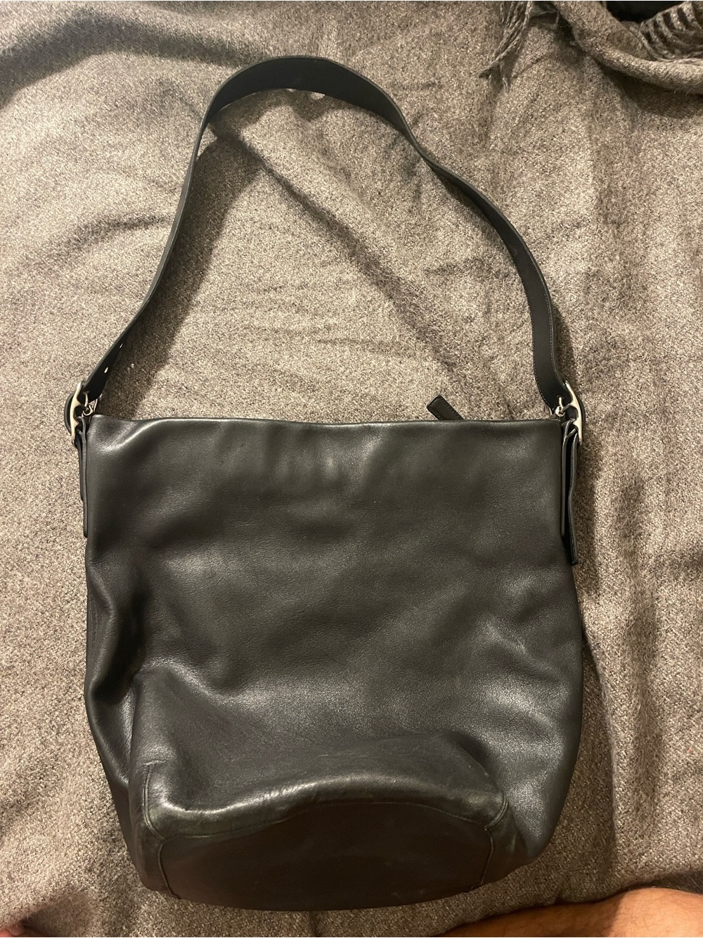 Coach Vintage Large Duffle Black Leather Shoulder Bag